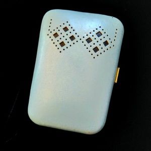 Vintage Princess Gardner Key Holder Blue Pearl